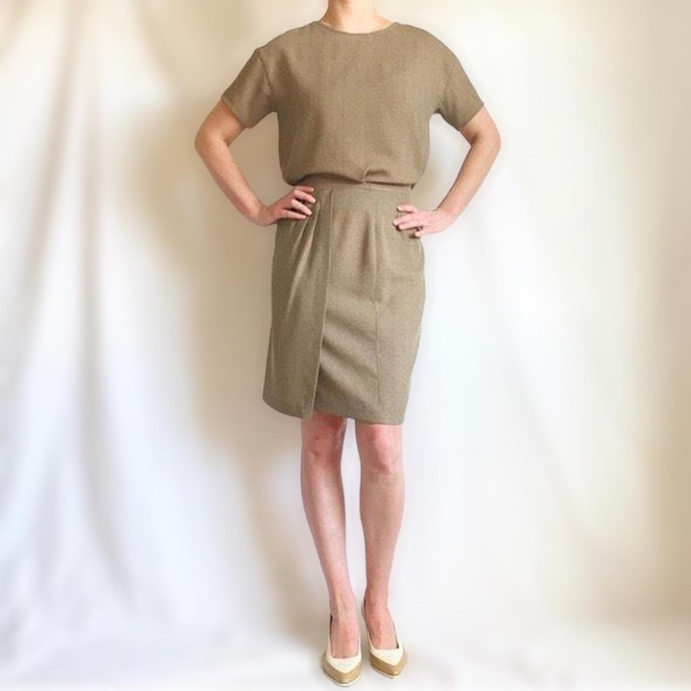 Vintage 90s Minimalist Patterned Skirt Set